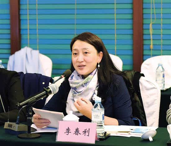 《烛光里的妈妈》歌词被擅改 词作者李春利维权