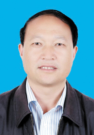 马兴祥,男,回族,1970年4月生,大学学历,中共党员,1994年8月参加工作
