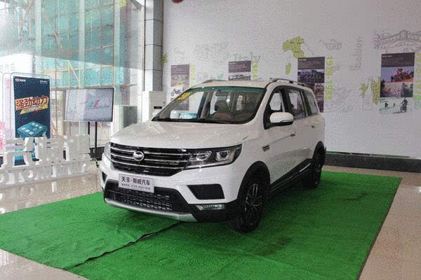 实用主义7座紧凑型suv 斯威x3东莞现已到店