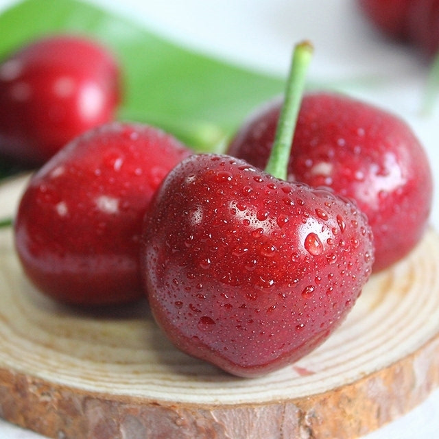 智利拉宾斯车厘子图片 车厘子色美甲甚么中