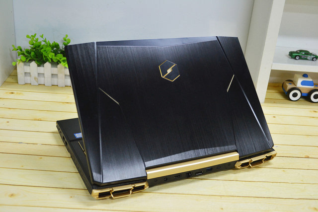 机械键盘来袭 机械革命x7ti-s震撼上市