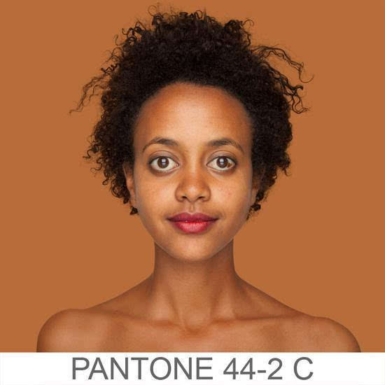 打破种族的界限 用肤色演绎标准色卡