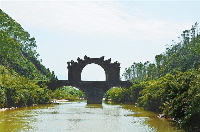 龙南太平桥:几度风雨 风姿不减