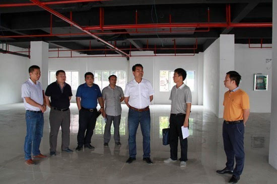 玉明金到硕龙调研口岸建设进展情况