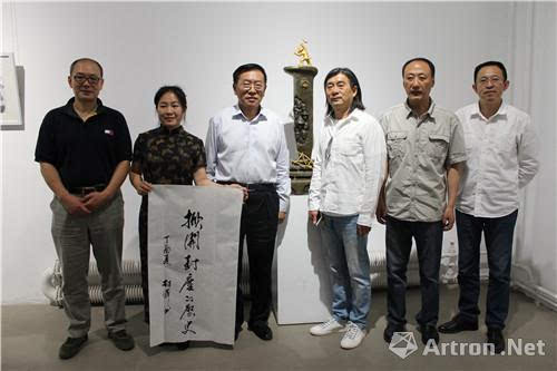 中美艺术家主题创作中美巡展·启动展学术研讨会在方圆美术馆举行