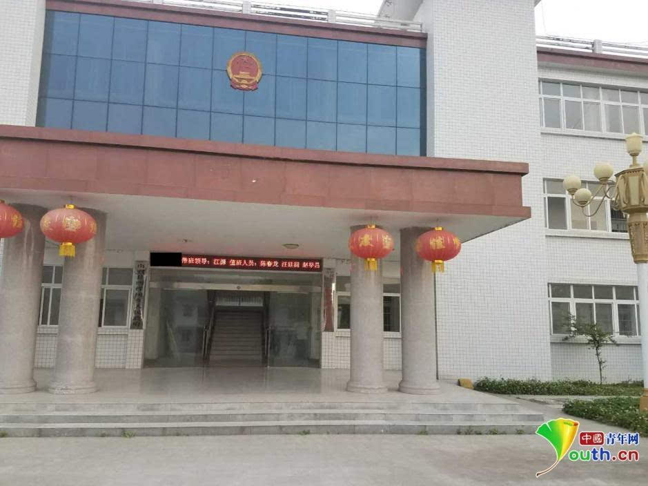 老人乡政府坠亡 跳楼原因到现在还不清楚?到底发生了什么_手机搜狐网