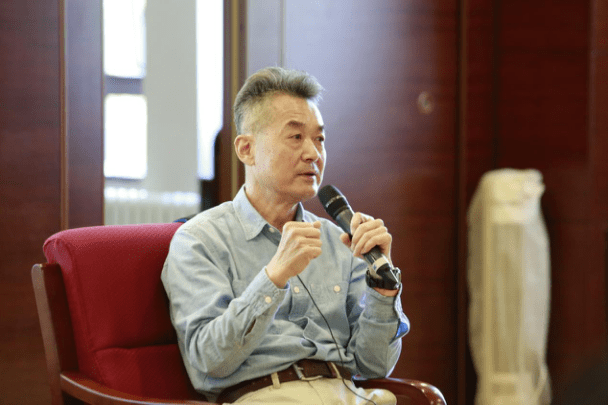 青年演员的矛盾点:演话剧还是接影视剧?