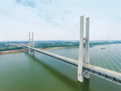 李埠长江公铁大桥图片