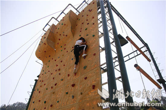 三峡秭归月亮花谷开园农旅扶贫又增新项目