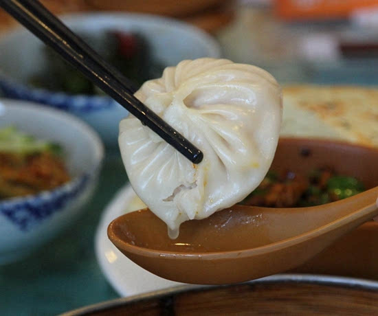 糊涂妞爱美食#小六汤包2015新菜品品鉴会