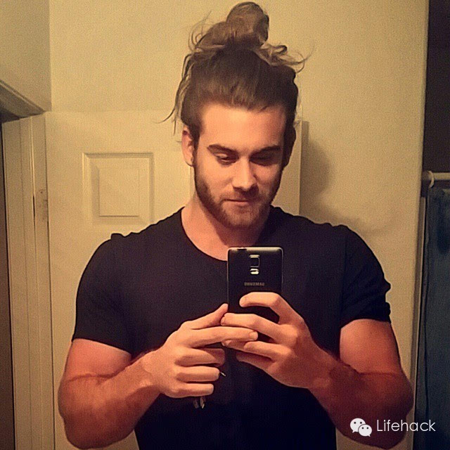 一位来自洛杉矶的小伙brock ohurn毫无疑问地拔得头筹