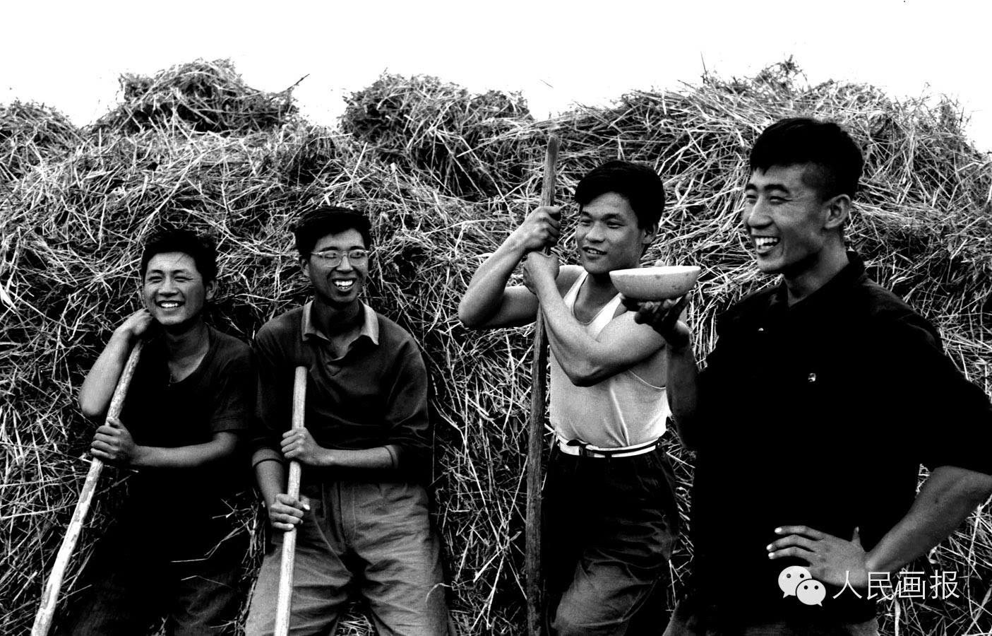 经过垦荒生活的锻炼,农场里的北京知青已成为劳动能手