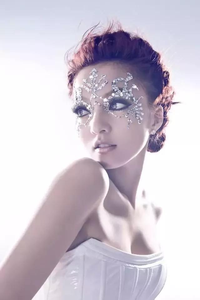 盘点被指不孝顺的十大明星