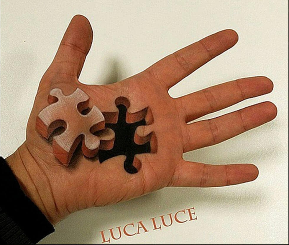 国际新闻|看着都疼!意大利艺术家打造逼真3d手掌画