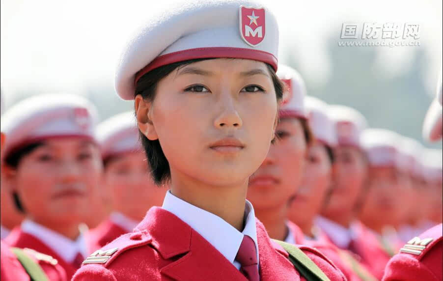 中国女兵高颜值兵种图片