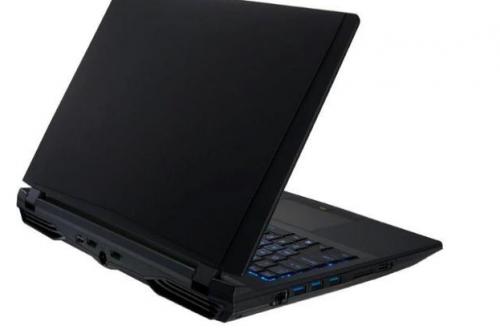 游戏玩家的好基友神舟战神zx7i76172s1决战群雄