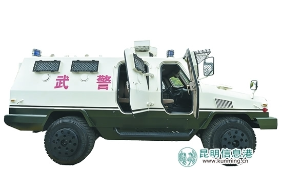 武警巡逻车重型图片