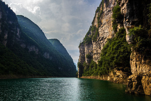 此次绥阳县获得推出的一景区一项目是清溪湖景区和清溪湖码头