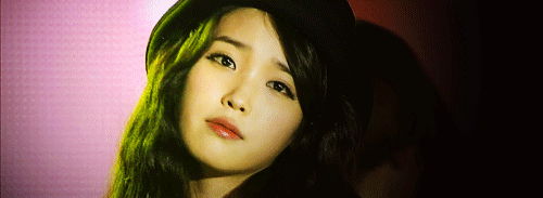 美美哒iu妹子送上晚安吻一枚,舔一会屏你们就都跪安吧.也