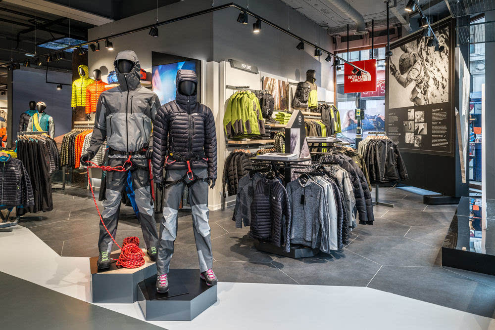 最近,戶外品牌 the north face 將旗艦店選址在了倫敦最繁華的地段