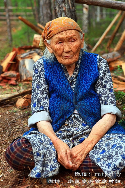 远古部落女酋长图片