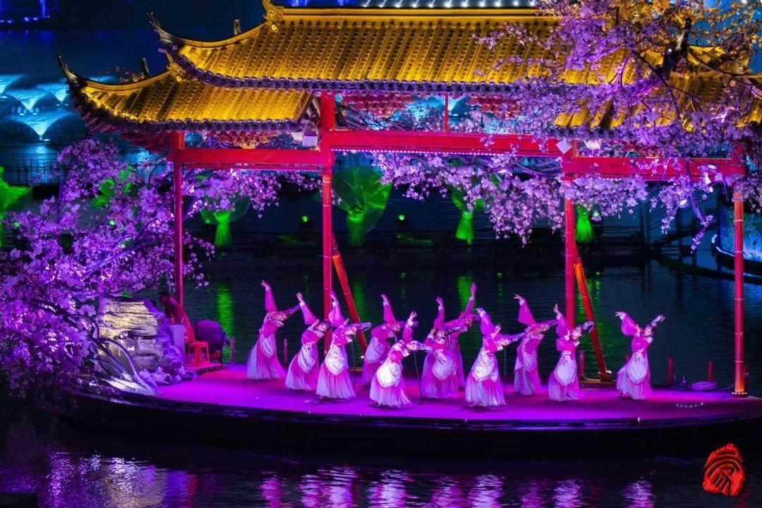 火力全开!兴汉胜境第二大演出《汉颂》场场爆满,国庆火爆加场