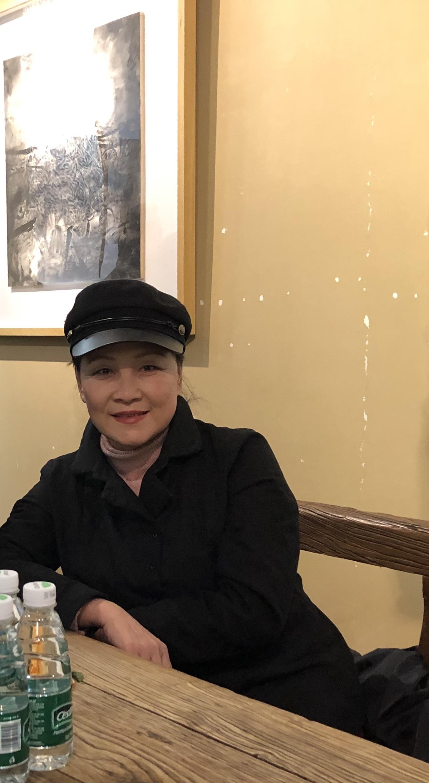 新高地抽象艺术研究会会长 林楠发言艺术家 王昭旻发言艺术家 蔡桂芹