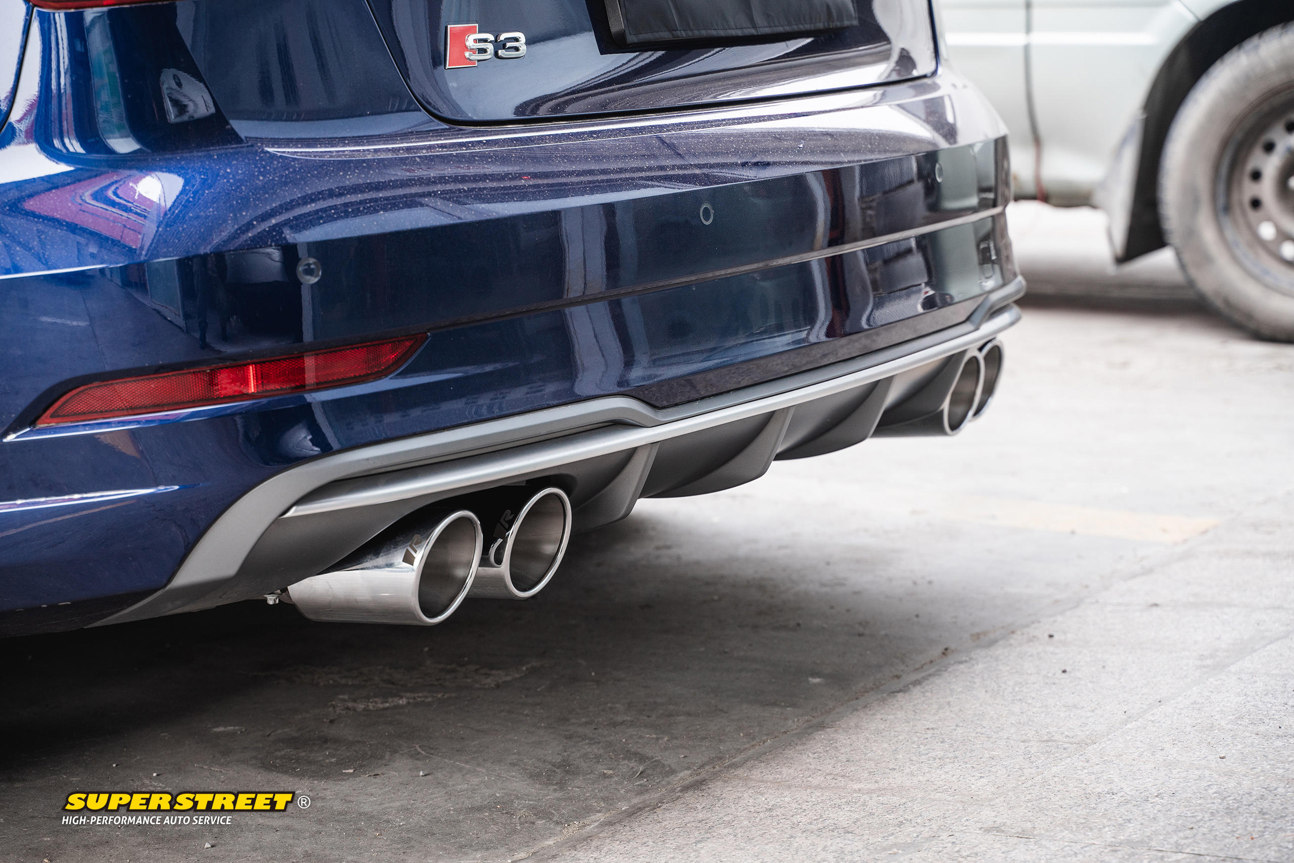 狼头排气奥地利手工制作,奥迪s3改装remus中尾段阀门排气