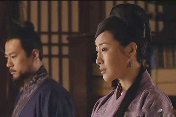大明王朝:杨金水疯了,吕芳为何先去找了高翰文和芸娘?杀心已起