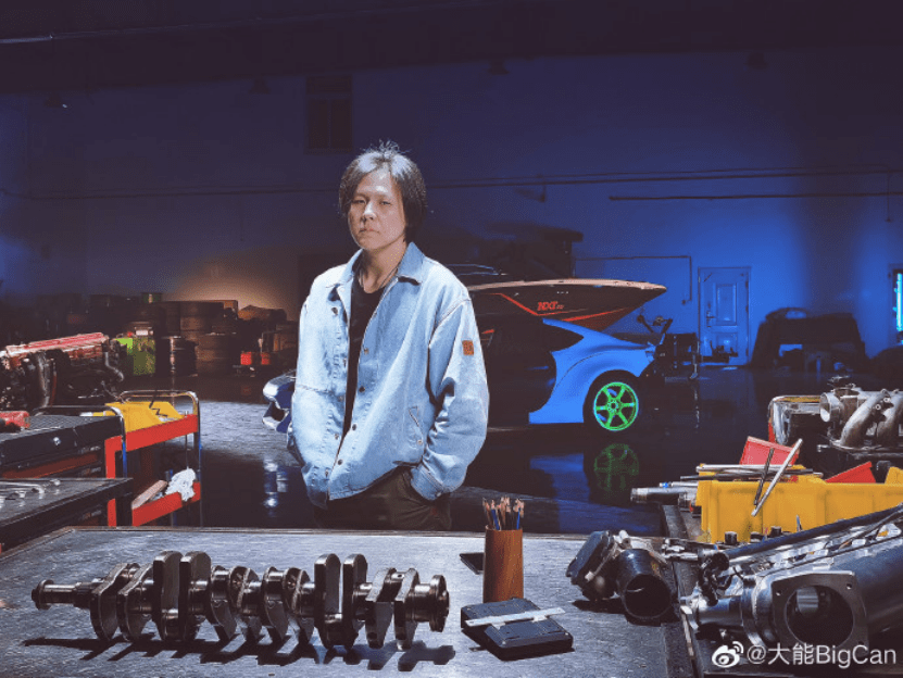 搜狐时尚专访大能访谈实录 搜狐时尚: 我们都知道你的本名是叫赵赫,那