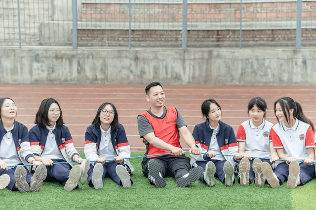 初三学生心理团辅，温暖又治愈！胸怀凌云志，不负少年时！