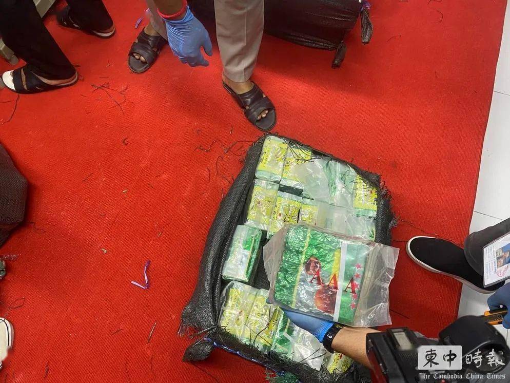 ［央视新闻客户端］2名泰国人从金三角运毒465公斤被柬警方抓捕